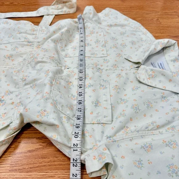 Urban Outfitters Nuuly Rosetta Floral Romper utility shorts tie sash size large - Picture 16 of 17